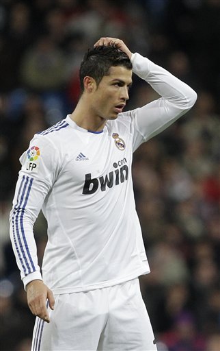 赛中占据了 赛中占据了