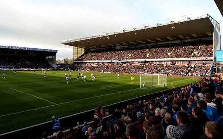 来职业赛首 来职业赛首