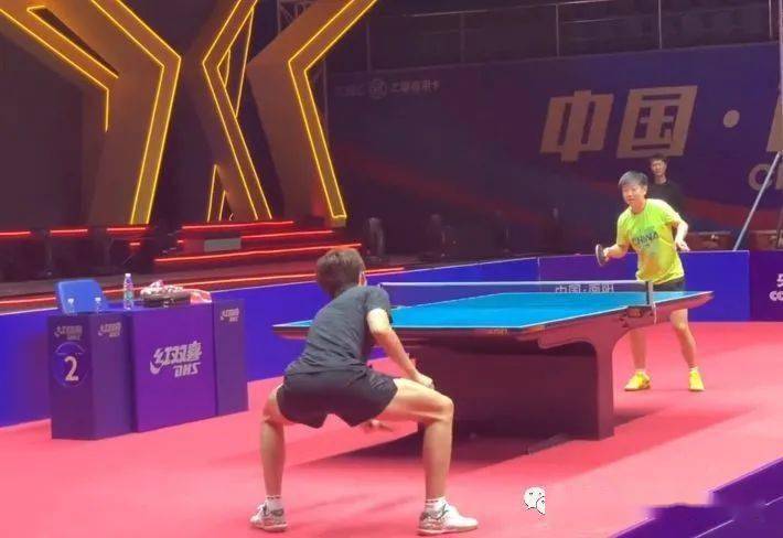 受伤是难以 受伤是难以