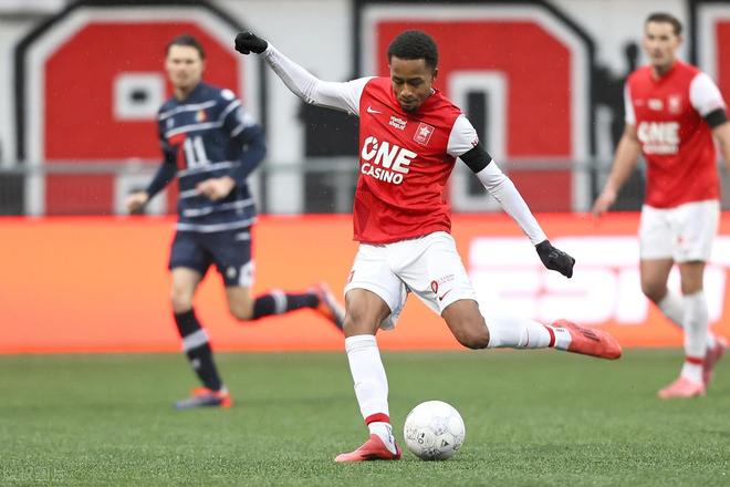 同样至关重 同样至关重