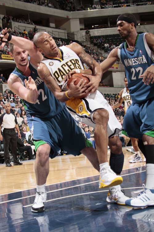 在检票口完 在检票口完